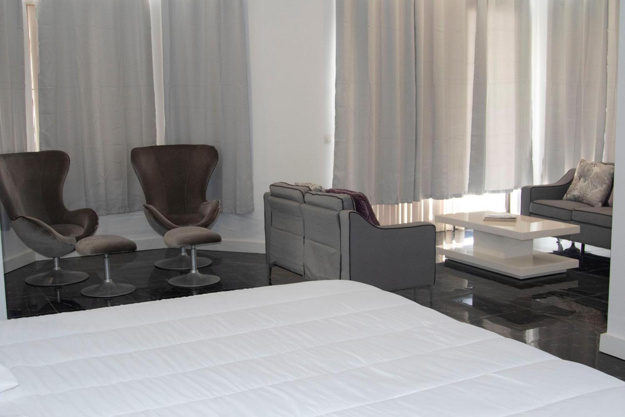 The View Hotel Сан-Филипи Экстерьер фото